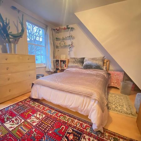 The Blue Door Apartment Londra Exterior foto